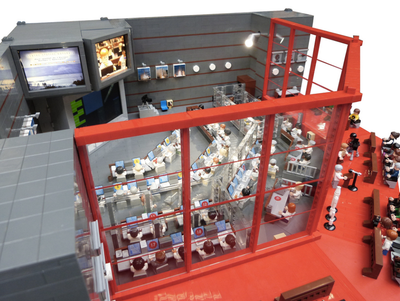 Illustration for article titled The European Space Agency's Jupiter Mission Control Made of Lego
